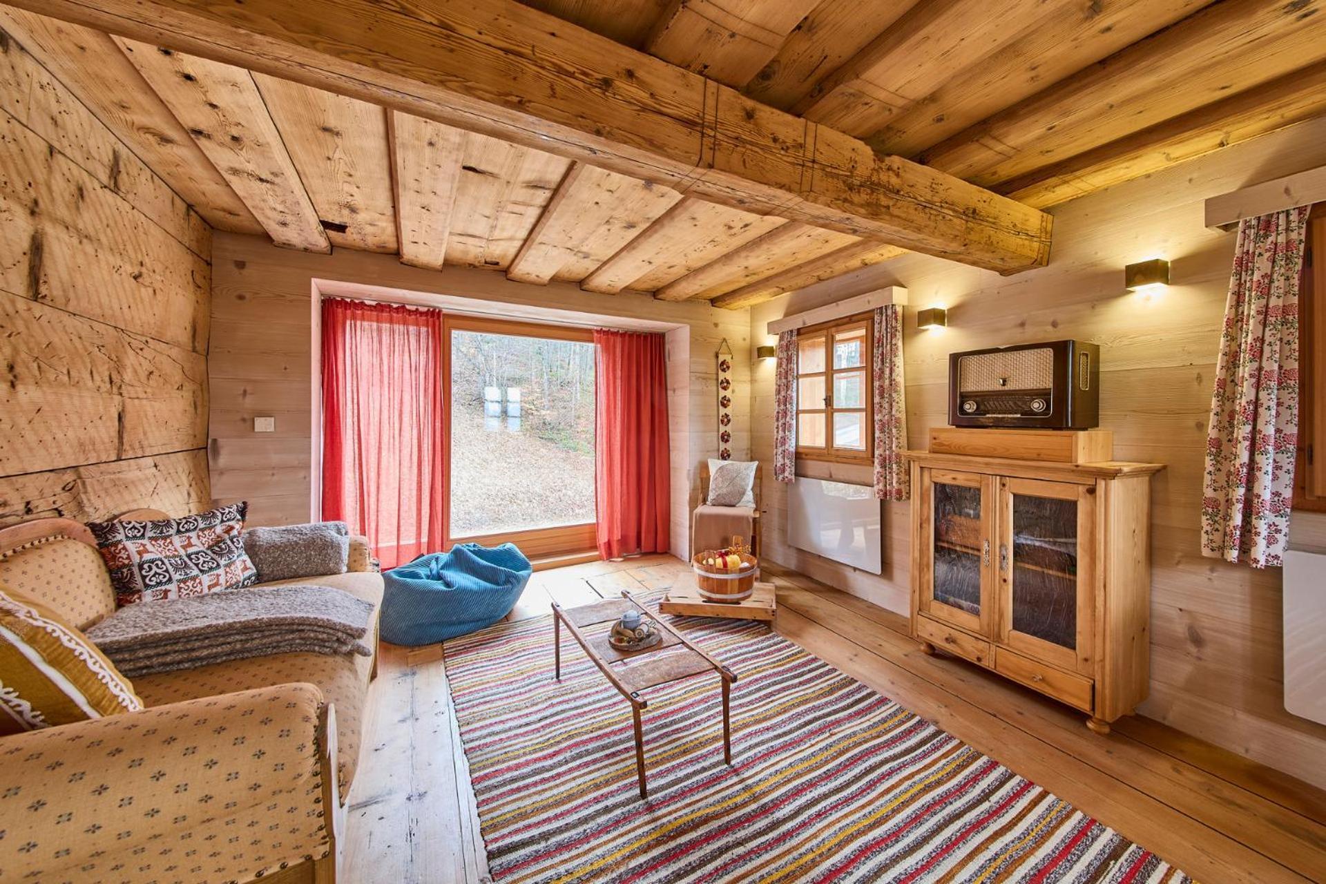 Waldharmonie - Chalet & Apartments Bad Goisern Ruang foto