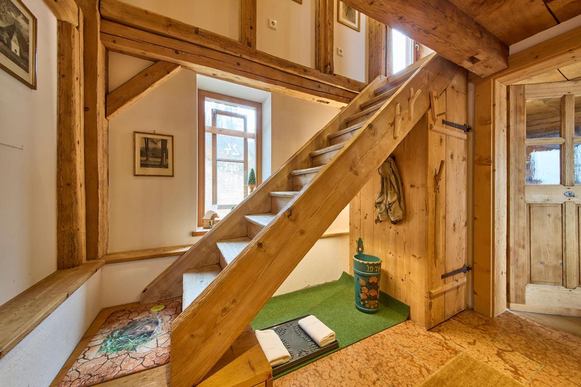 Waldharmonie - Chalet & Apartments Bad Goisern Ruang foto